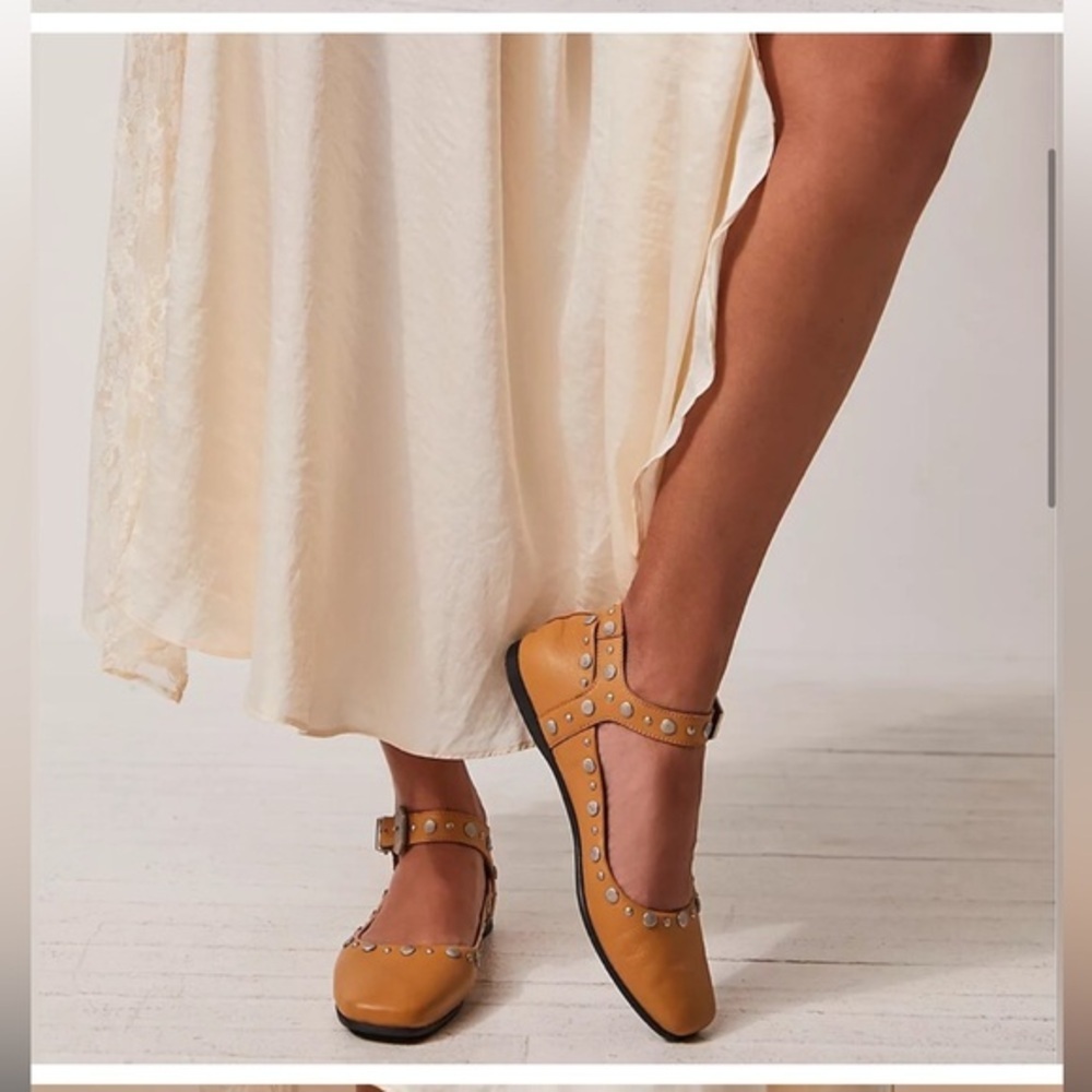 Free People brown tan caramel Mystic Mary Jane Double-Strap Flats size 9.5 new - Picture 2 of 7